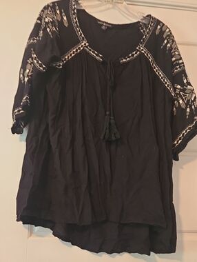 Boho Tassel Peasant Top in Black